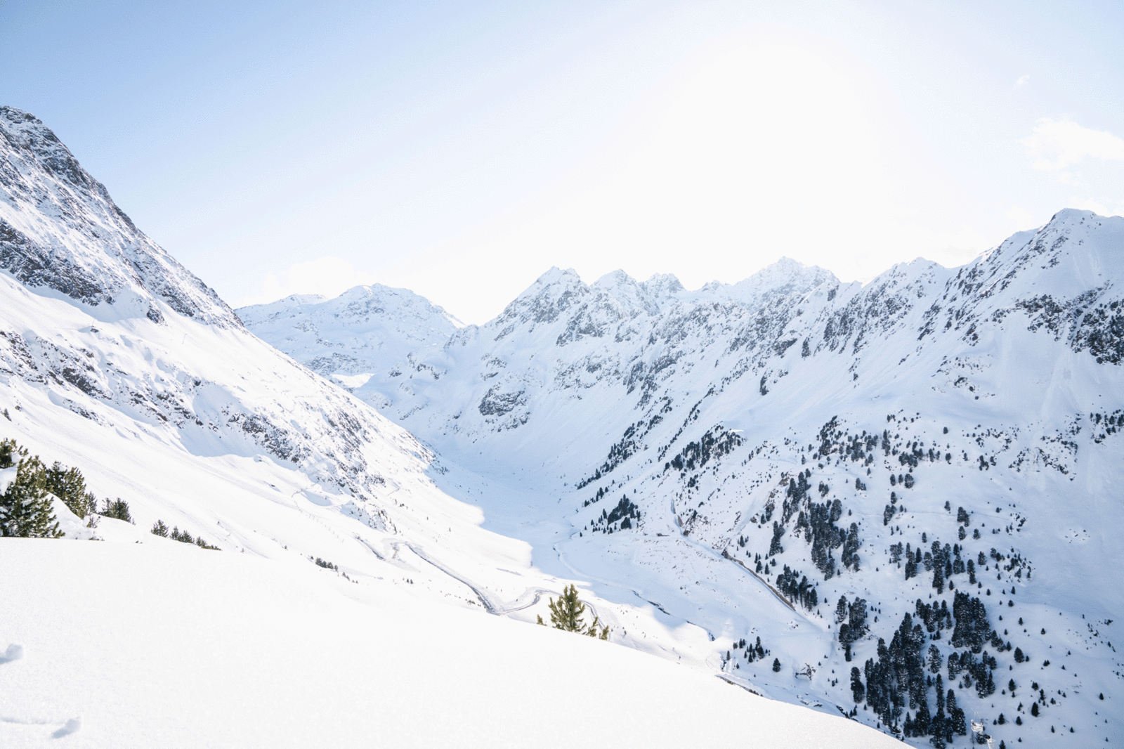 Winter in den Bergen Österreich