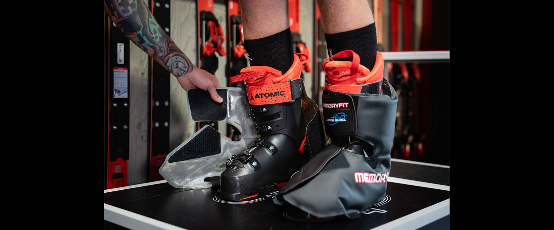 De skischoen wordt gekoeld.