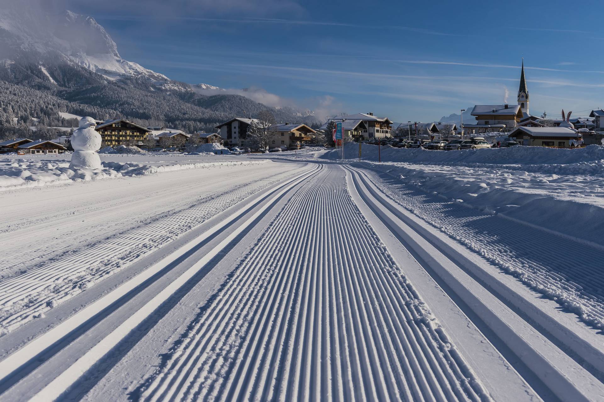 Photo of a cross-country ski trail.