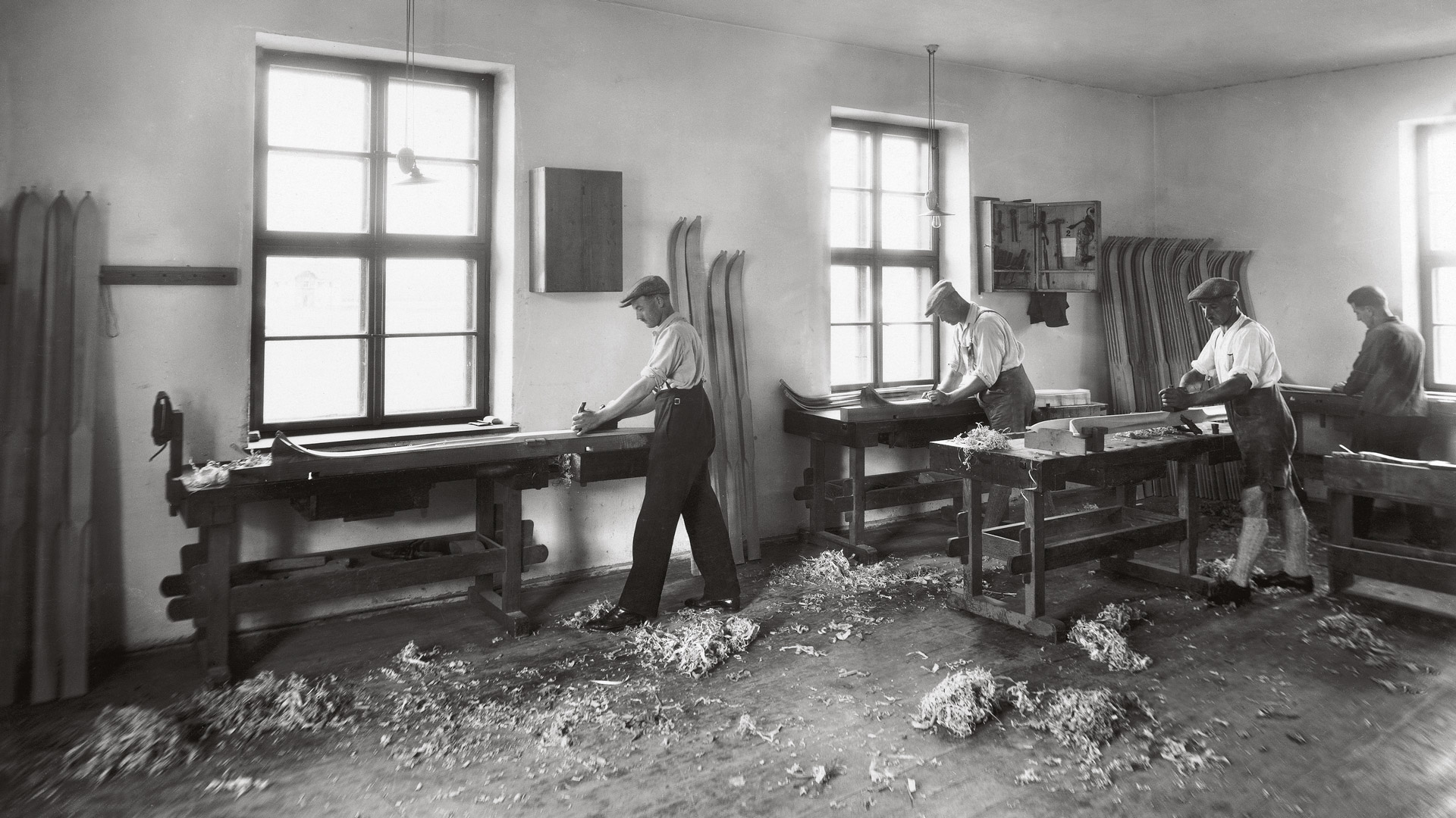 Fischer employee 1930